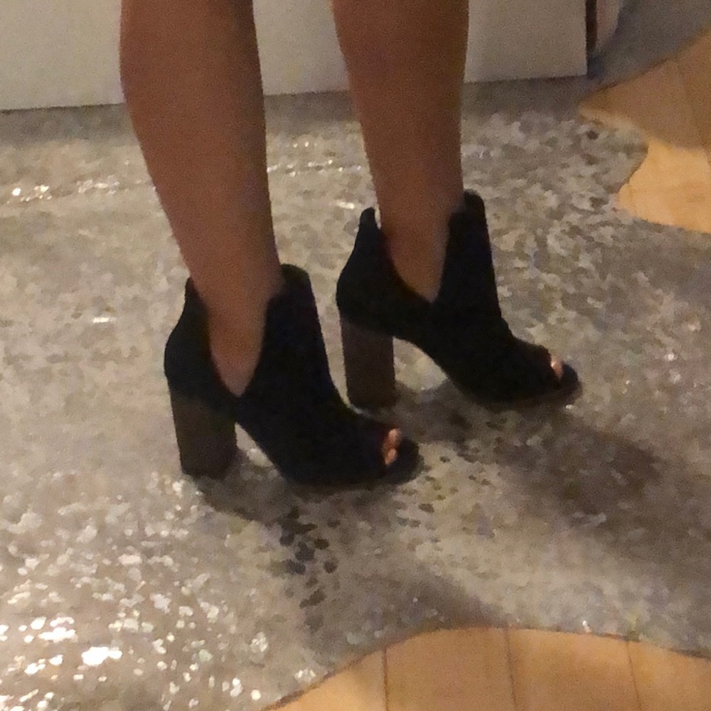 Kristin Cavallari Chinese Laundry Peep Toe Bootie